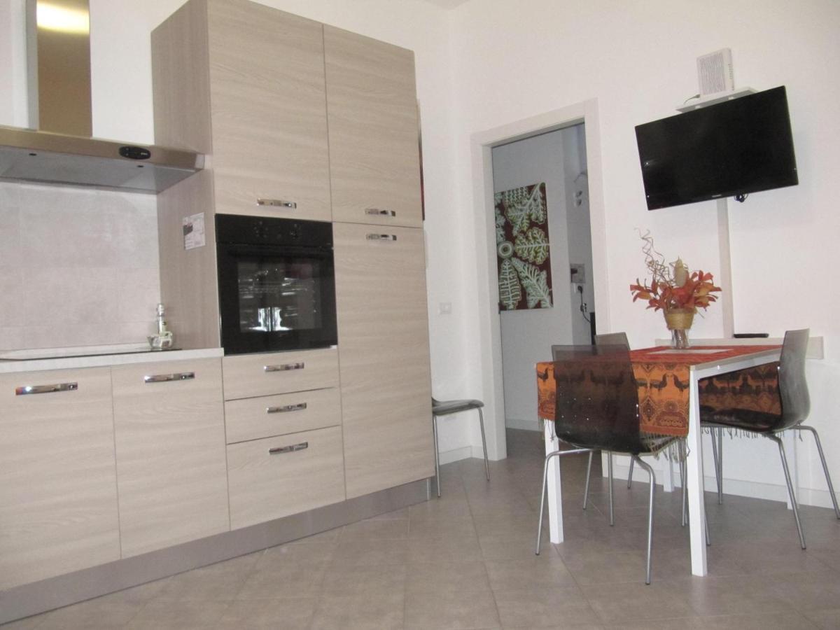 Casa Laura Lägenhet Sesto San Giovanni Exteriör bild